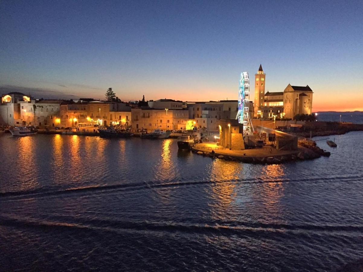 Hotel Dimora Alba Sul Mare Trani Zewnętrze zdjęcie