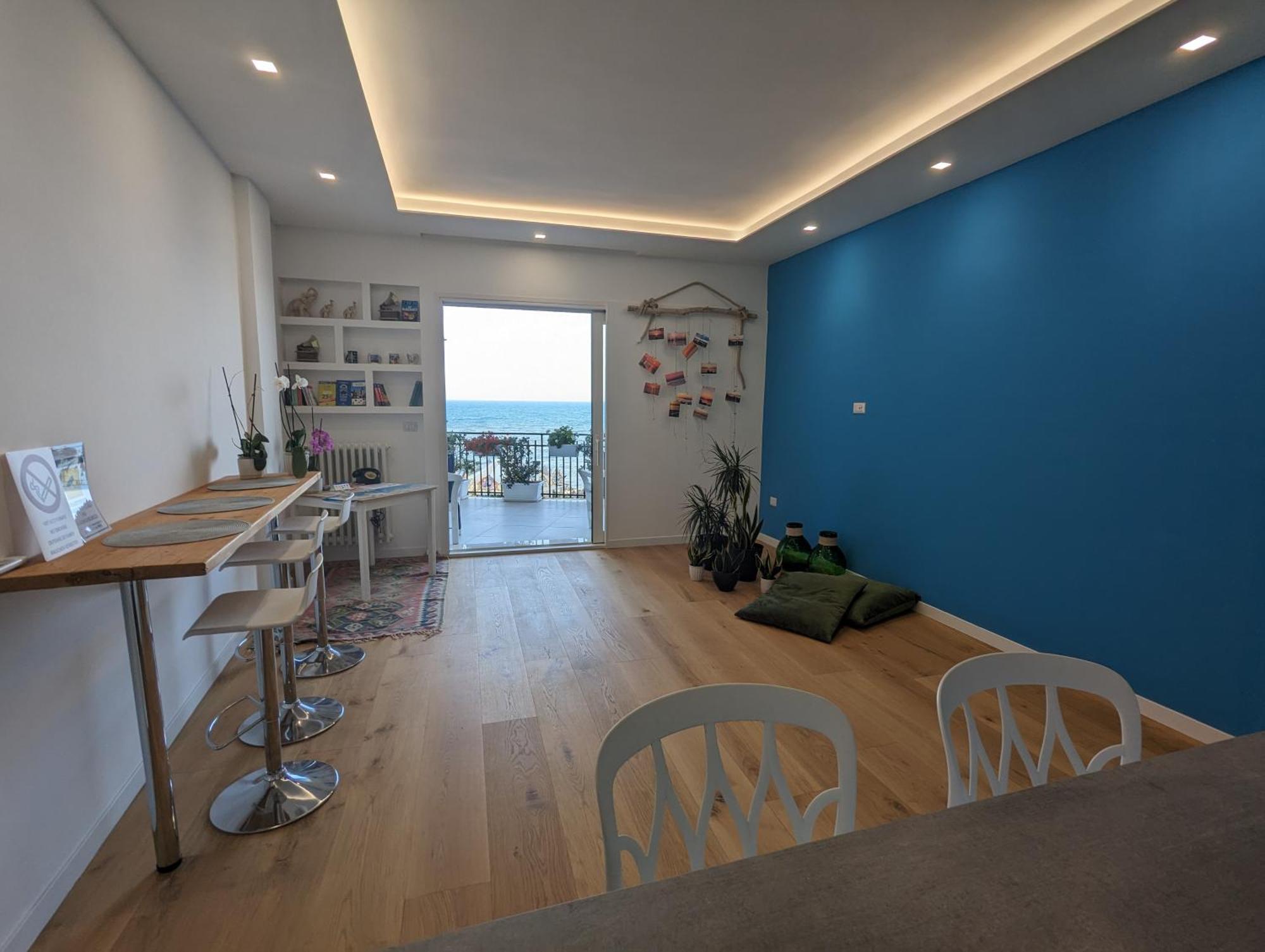 Hotel Dimora Alba Sul Mare Trani Zewnętrze zdjęcie